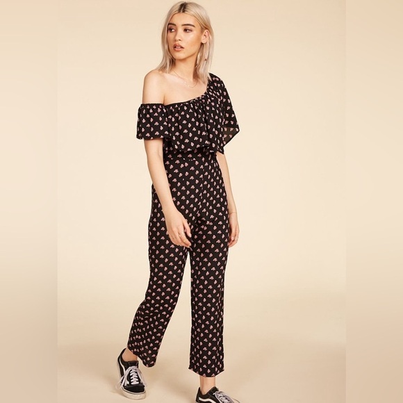 Flynn Skye Ruffle Off shoulder Floral Jumpsuit Small Black - Picture 1 of 9